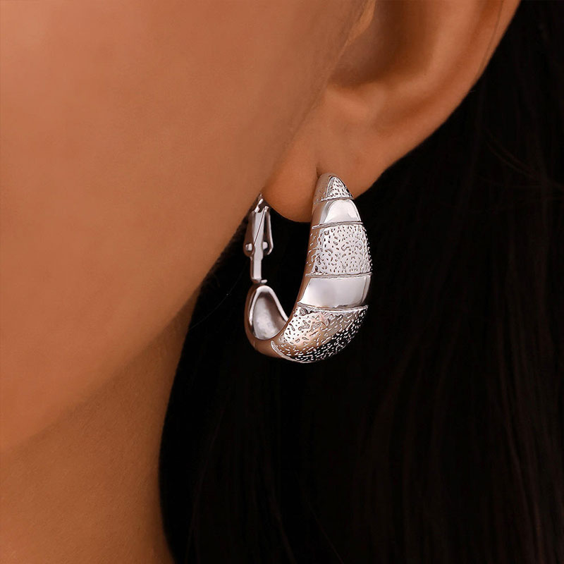 Stainless Steel Color Gold Simple Women Hoops Earrings Gift Fashion Jewelry Stainless Round Smooth Thick Hoop