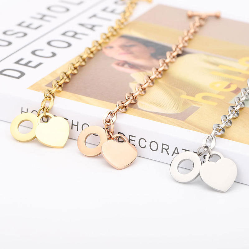 High Quality New Design Custom Silver Color Stainless Steel Heart Bracelet for Women