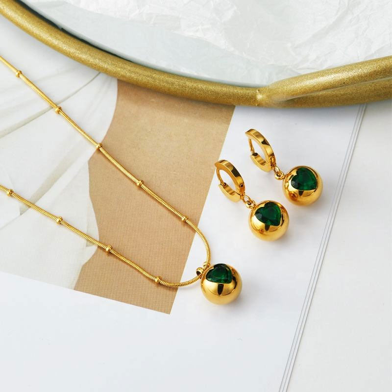 Romantic Anti Tarnish Gold Necklace 18K Real Stainless Steel Zircon Heart Emerald Necklace Set for Women Men Girls