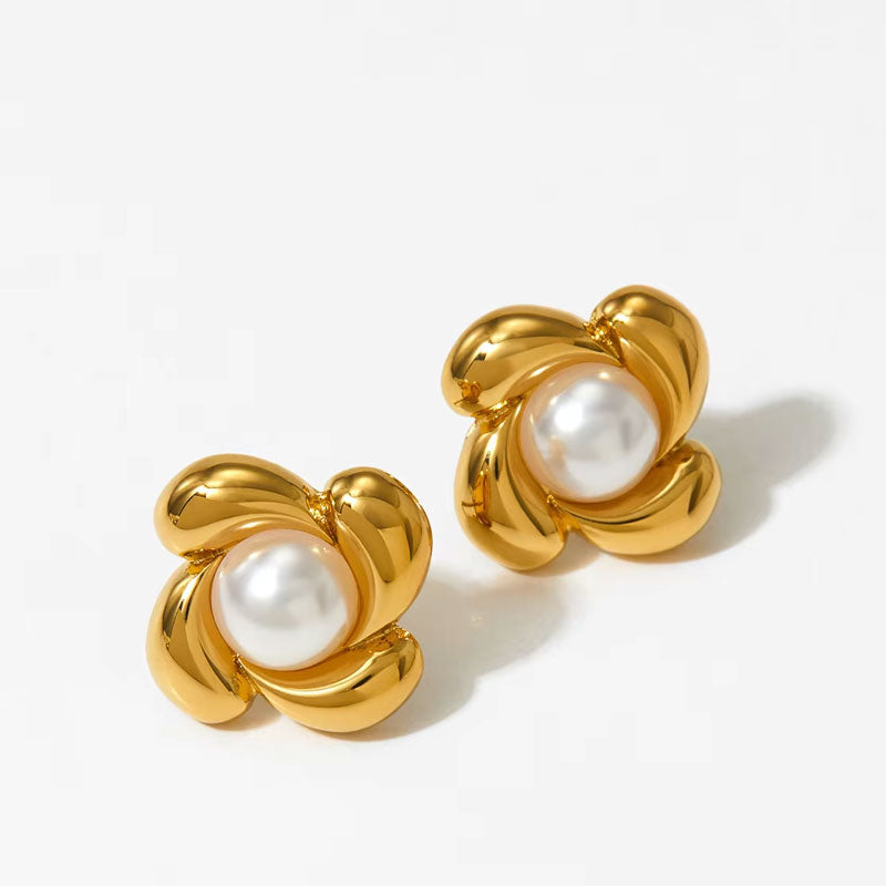 Luxury Heart Shaped Pearl Charm Stainless Steel Stud Earrings Flower Shaped Diamond Zircon Stud Earrings Women Jewelry