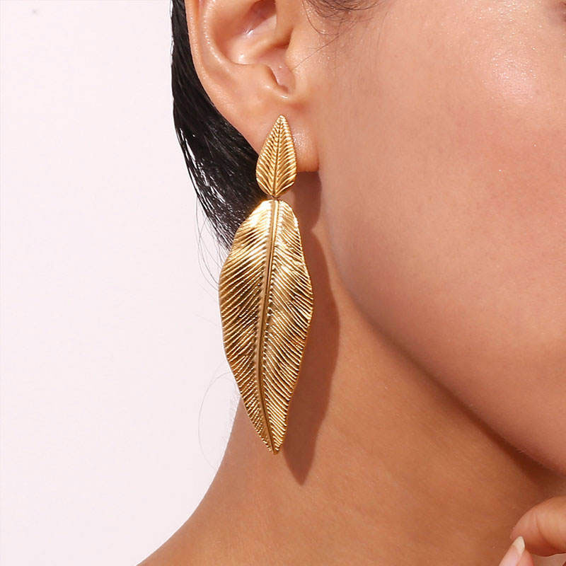 Trendy Hypoallergenic Wholesale Stainless Steel 18k PVD Gold Plated Brand Leaf Drop Earrings Jewelry for Women