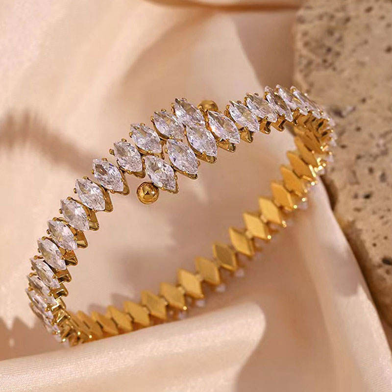 Water Proof Chunky Real Solid Gold Hinged Bangles Stainless Steel Anti Tarnish Jewelry Zircon Bangles for Women