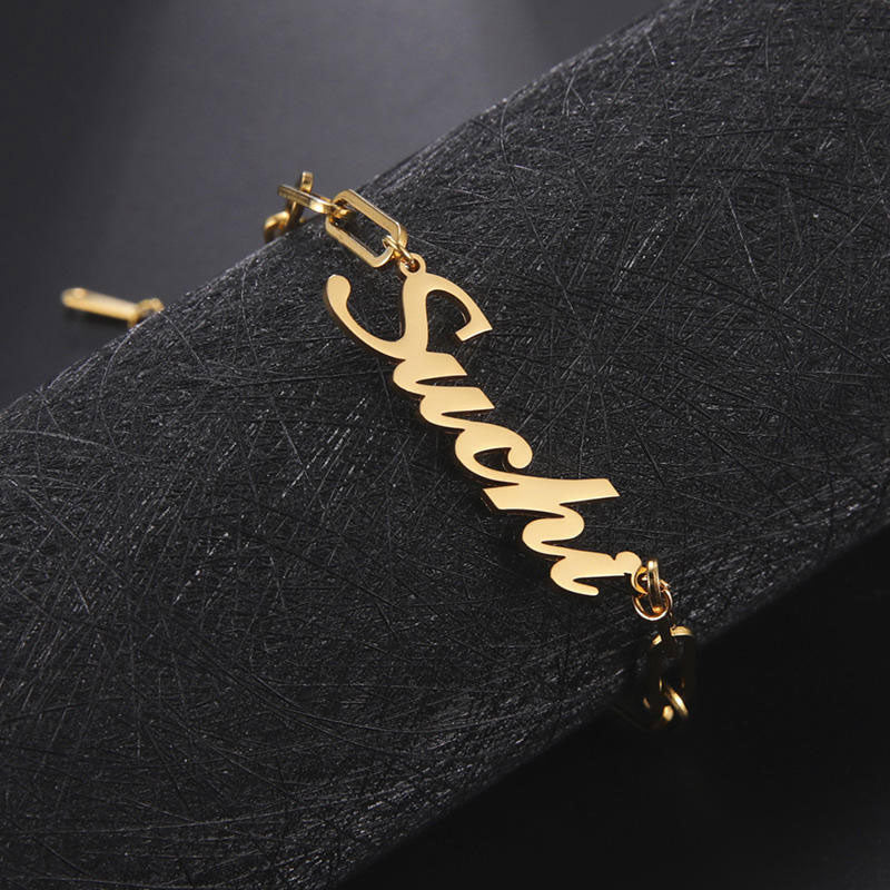 18k Gold Plated Hypoallergenic High Quality Fashion Wholesale Mirror Polish Stainless Steel Custom Name Bracelet for Women