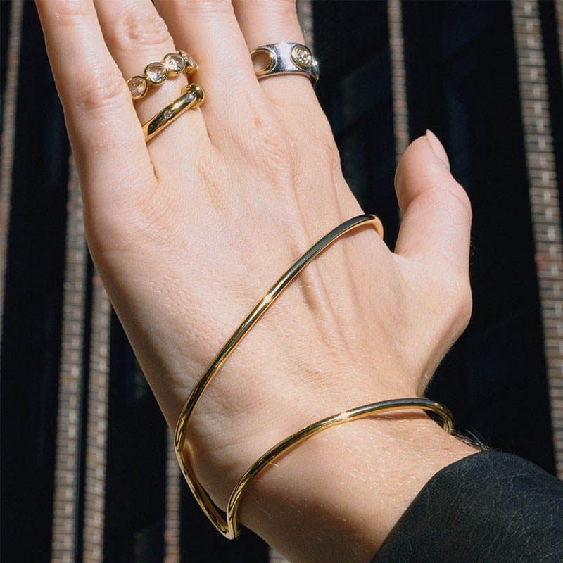 Trendy Anti Tarnish Waterproof Gold Plated Bangles 18K Stainless Steel Fashion Bracelets Bangles Jewelry for Women