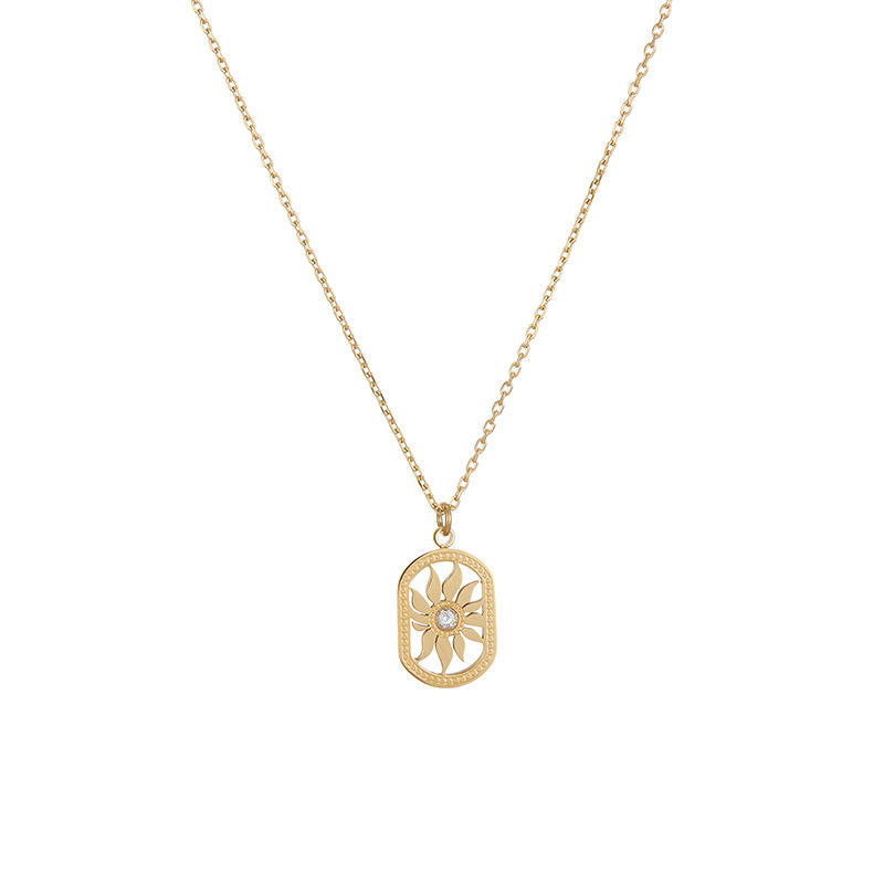 Fashion Statement PVD 18k Gold Metallic Texture Sun Fine Jewelry Necklaces Stainless Steel Fashion Pendant Necklaces for Women