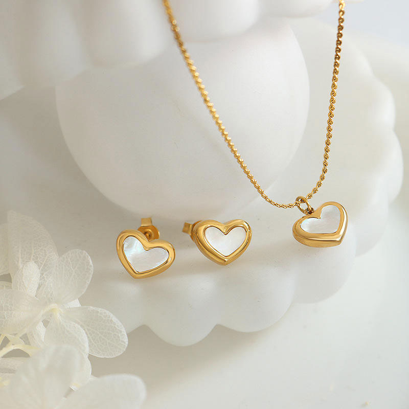 Trendy Anti Tarnish Gold Necklace 18K Real Stainless Steel Shell Heart Luxury Necklace Set for Women Girls
