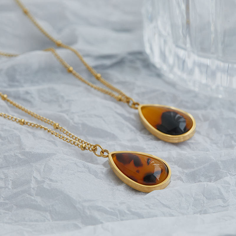 Wholesale Customized Fashion Tarnish Free Waterdrop Shape Stainless Steel Resin Necklace