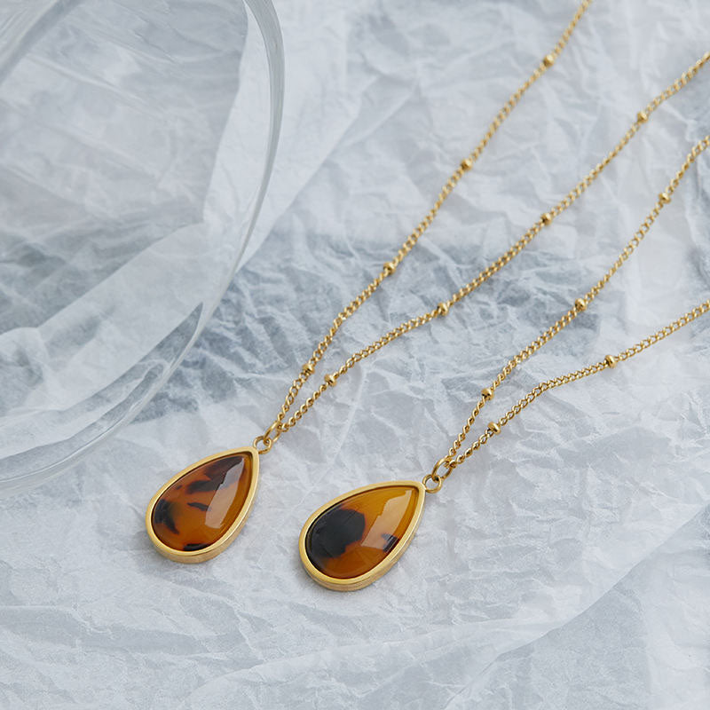 Wholesale Customized Fashion Tarnish Free Waterdrop Shape Stainless Steel Resin Necklace