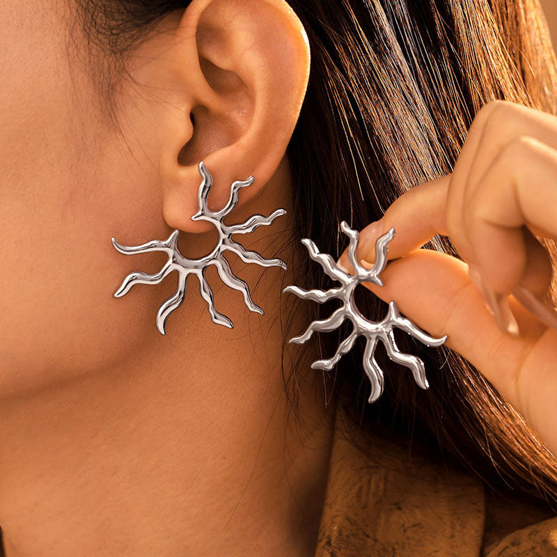Customize Fashion Jewelry Large Sunflower Exaggerated Earrings Stainless Steel PVP Color Preserving Earrings Wholesale for Women