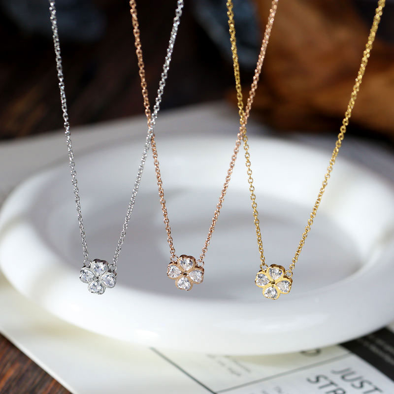 Women's Light Luxury 18K Gold Plated Custom Fashion Jewelry Collarbone Chain Stainless Steel Zircon Necklace for Women