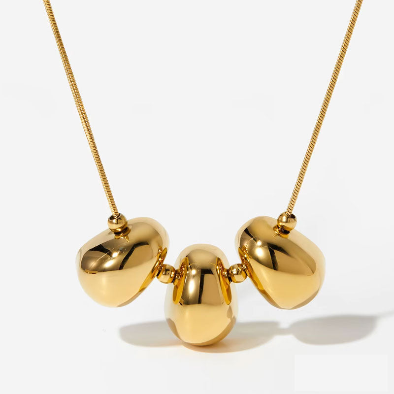 High-Grade 18K Gold Plated Stainless Steel Pendant Romantic Three-Dimensional Hollow Design Hip-Hop Necklace for Anniversaries