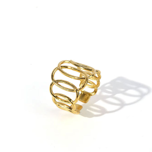 European and American Retro Stainless Steel Ring Women's Fashionable and Versatile 18k Gold-plated Leaf love Ring