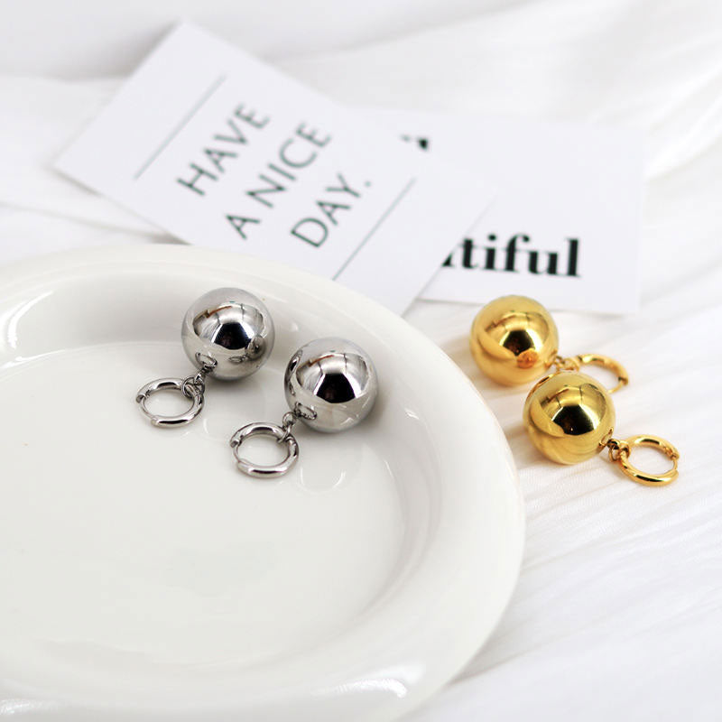 Minimalist Ball Ball Ball Pendant Earrings Metal Texture Smooth Surface Spherical Exaggerated Earrings
