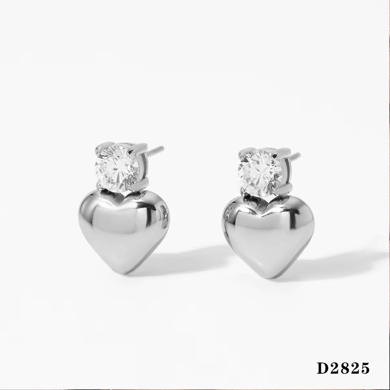 High Quality Stainless Steel Heart Love Stud Earrings Classic New Design with Gold Plating Tiny Cubic Zircon Fashion Jewelry