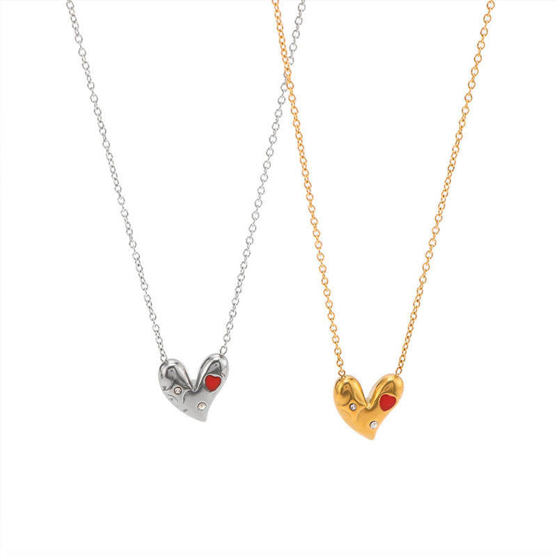 Trends 2025 Modern Unique Waterproof Anti Tarnish 316l Stainless Steel 18k Gold Heart Pendant Necklace for Women