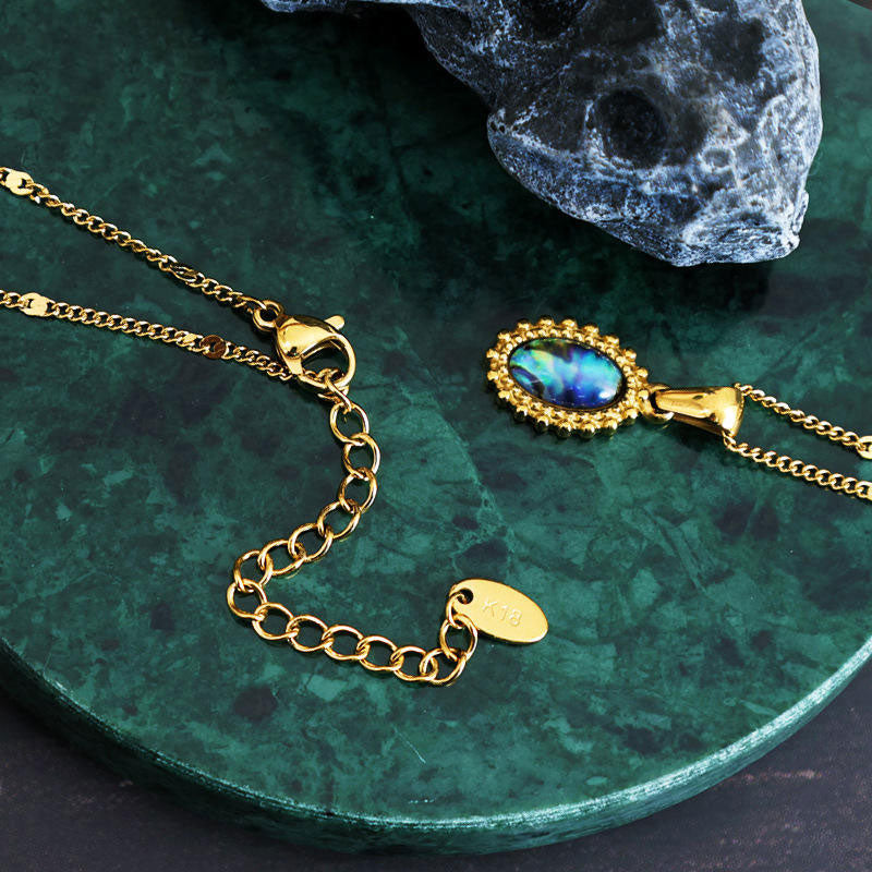2025 New Design 18K Gold Plated Natural Abalone Shell Pendant Necklace Wholesale Non-Tarnish Stainless Steel PVD Chains