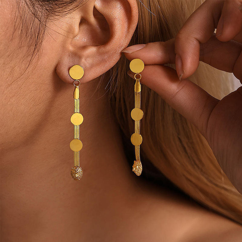 Vintage Stainless Steel 18K Gold Plated Lion Head Blade Chain Tassel Stud Earrings for Women Fashionable Party Jewelry