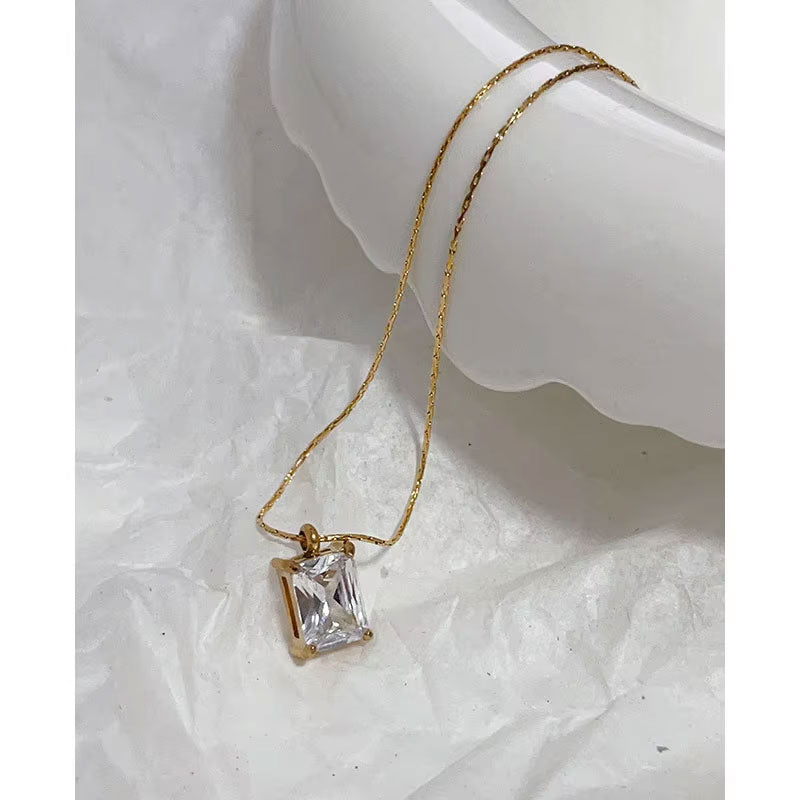 Trendy Anti Tarnish Gold Necklace 18K Real Stainless Steel Fine Jewelry Emerald Zircon Sweater Necklaces for Women
