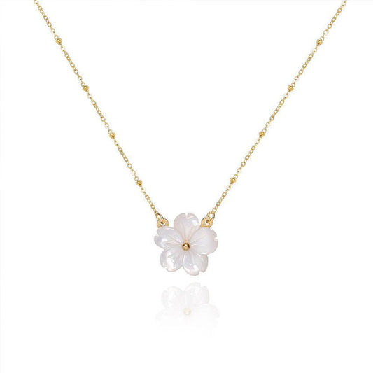 French Luxury Style Exquisite Peach Blossom Flower Necklace Trendy Stainless Steel Gold for Women Elegant Fashionable Wholesale