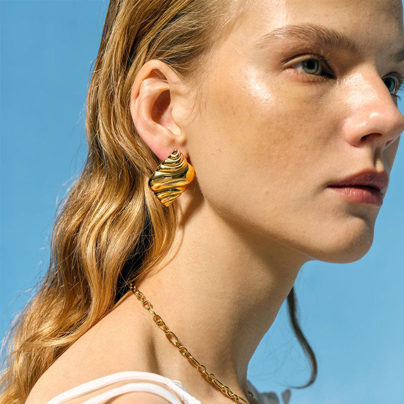 Customizable Stainless Steel Conch Earrings, Fashionable 18K Gold-plated Holiday Style Beach Style Earrings for Women